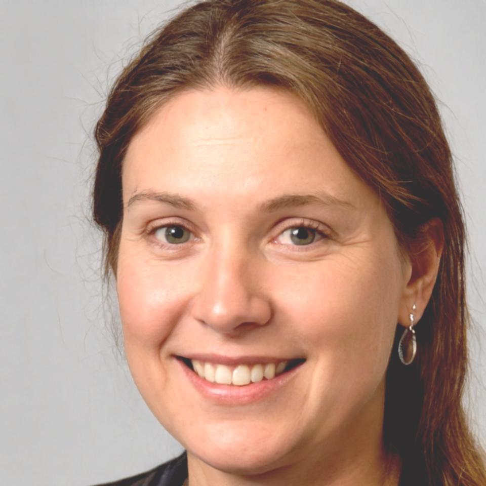 Marie Dubois, Expert-Conseil